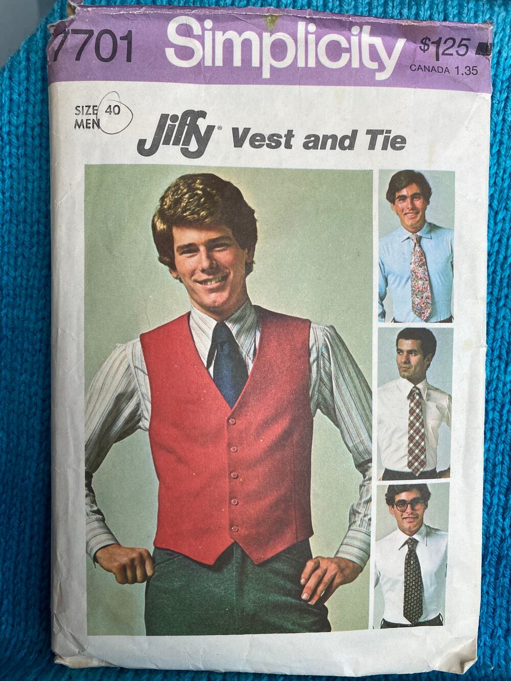 Simplicity 7701 Sewing pattern vest wide neck tie 1970s size 40